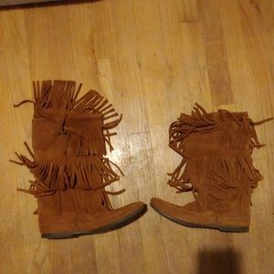 Fringed boots